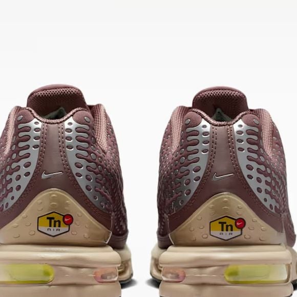 Kylian Mbappé x Nike Air Max Plus VII