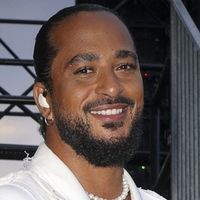 Slimane sort du silence sur son concert aux JO