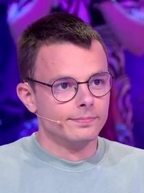Les 12 Coups de Midi : Jean-Luc Reichmann trahi par Emilien ? L'ancien candidat va jouer dans un nouveau jeu télé sur France 2