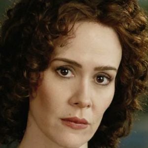 Sarah Paulson joue Marcia Clark dans The People vs. O.J.