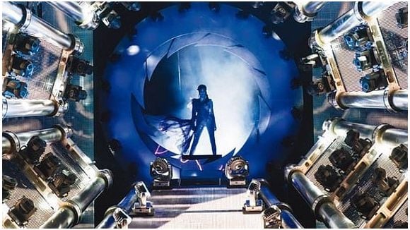 Mylène Farmer propose un nouveau single