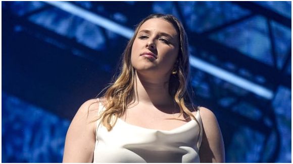 Helena (Star Academy) annonce sa 1ère tournée !