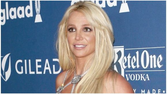 Britney Spears prend une lourde décision