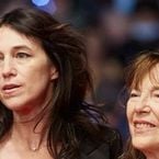 Charlotte Gainsbourg émue en évoquant sa mère Jane