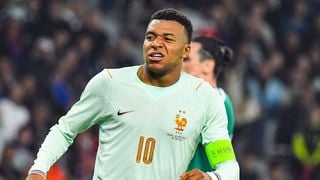 Arrêtez tout, on sait déjà que l'Equipe de France va gagner la Coupe du Monde 2026 ! Et ça ne sera pas grâce à Mbappé, ni Dembélé