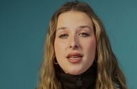 Les Enfoirés 2024 : la bande-annonce du show.