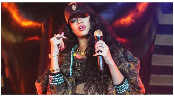 Rihanna : la star en fait-elle trop ?