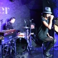Découvrez la nouvelle session live de Jenifer