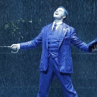 Singing in the Rain : 3 raisons de voir la nouvelle comédie musicale du Lido !