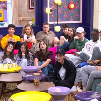 Star Academy 2025 : des candidats trop doués ? Nikos assume, "Le curseur est beaucoup plus haut"
