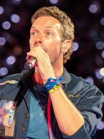 Coldplay : une chanson perdue, enregistrée pour James Bond il y a 27 ans, a été retrouvée