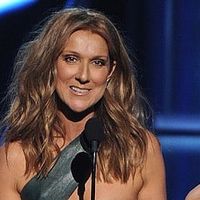 Celine Dion revient "plus forte que jamais"