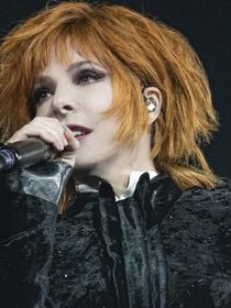 Mylène Farmer : qui est DJ Lewis, le producteur derrière son nouveau single C'est à qui le tour ?