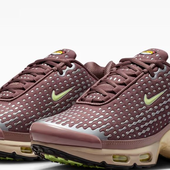 Kylian Mbappé x Nike Air Max Plus VII