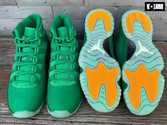 Air Jordan 11 Retro Green Screen Monstars