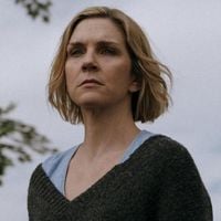 Je ne supporte pas Carol de Pluribus, mais elle devient l'un de mes personnages préférés et je la pense indispensable à la télévision