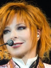 Mylène Farmer sur les traces de Taylor Swift : ce gros indice caché sur son nouvel album que personne n'a remarqué