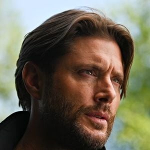 Jensen Ackles face à un tueur en série
