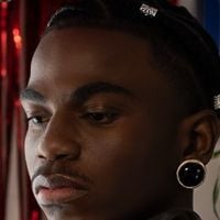 Franck Lenar (Star Academy) chante "Happy Birthday"