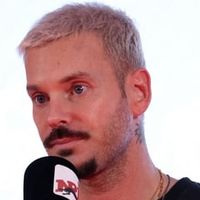 M. Pokora, blessé, rassure ses fans
