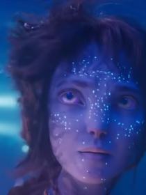 Avatar 3 : Sigourney Weaver prévient, "Tout le monde devrait le voir deux fois"