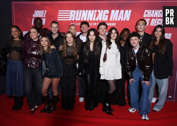 Les élèves de la  Star Academy 2025 (G-D) Léane, Noah, Lily, Mélissa, Théo L., Léa, Anouk, Théo P., Ambre, Bastiaan, Jeanne, Sarah, Léo, Victor et Ema lors de la première de Running Man au cinéma UGC Ciné Cité Bercy à Paris le 3 novembre 2025.

© Denis Guignebourg / Bestimage