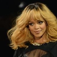 Record : Rihanna remercie ses fans français