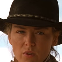 "Après ça, j'ai été bannie du studio pendant huit ans" : Sharon Stone attribue l'échec de sa carrière à ce western