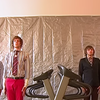Le meilleur clip des années 2000 a 20 ans, 13 choses que vous ne saviez pas sur ce chef-d'œuvre qui a révolutionné YouTube