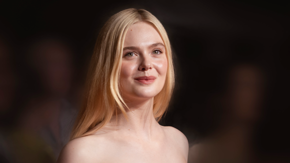 Surprise ! Elle Fanning rejoint le préquel d'Hunger Games dans un rôle CULTE, retour sur un casting déjà fou