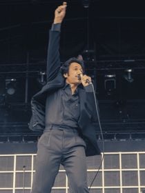 "On a réussi à toucher le cœur des gens" : à We Love Green, Feu! Chatterton s'impose comme le groupe rock français de sa génération
