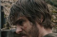 Andrew Garfield dans The Uprising