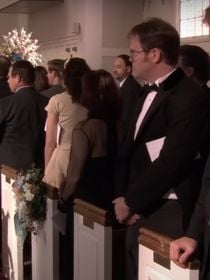Considérée comme la série la plus drôle des années 2000, elle n'aura jamais de suite... car le monde a trop changé