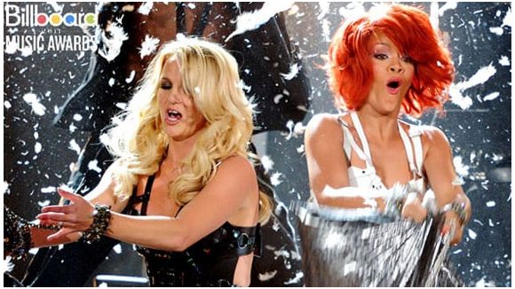 Billboard Awards : Beyoncé & Rihanna triomphent