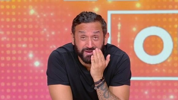 Cyril Hanouna n'a pas que des ennemis, un célèbre animateur le défend face aux critiques : "Ils n’ont pas autre chose à faire de leur vie ?"