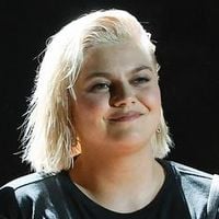Louane : sa nouvelle chanson avant l'Eurovision