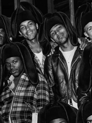 "Honteux" : une chanson créée par IA débarque sur Skyrock pour la première fois