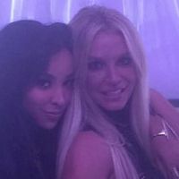 Britney invite Tinashe sur "Slumber Party"