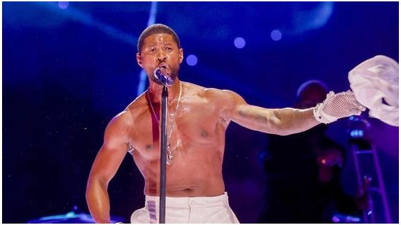 Usher met le feu au Super Bowl
