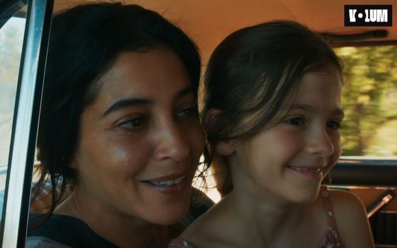Leila Bekhti dans le film "Changer l'eau des fleurs"