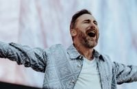 David Guetta sur la scène du Stade de France le 11 juin 2026.