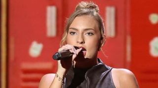 Léa a-t-elle menti ? Elle répond aux critiques !