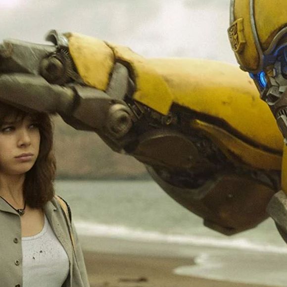 Hailee Steinfeld dans Bumblebee.