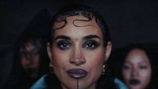Camélia Jordana de retour : son nouveau clip