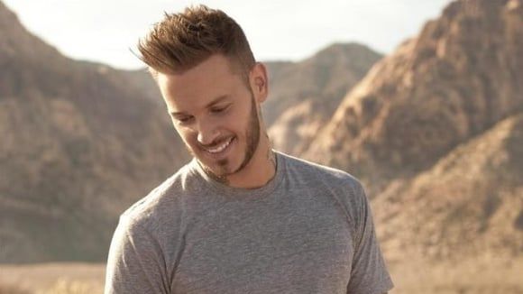 M. Pokora veut proposer plus d'acoustique