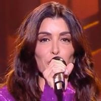 Jenifer chante "Au soleil", 21 ans après