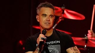 Comment ce petit festival de Mayenne a réussi à se payer Robbie Williams, Jul et Damso cette année ?