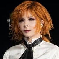 Mylène Farmer : les fans en colère par un coffret