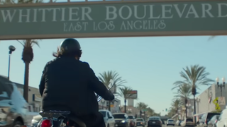 3 mois après avoir annulé cette série adorée des abonnés, Netflix... commande un spin-off sur un personnage qu'on ne connait pas