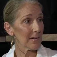 Céline Dion chante "My Heart Will Go On"